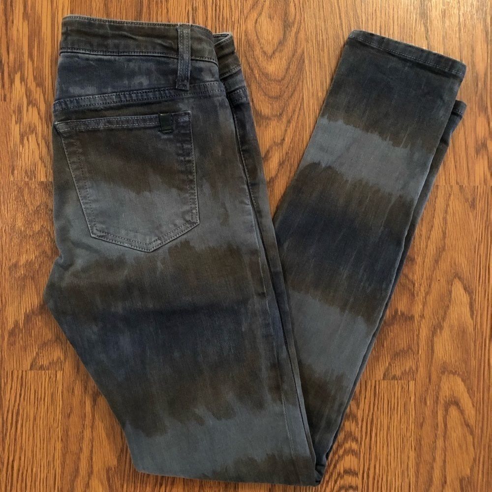 Joe's Jeans | Neutral Tie Dye "The Skinny" Jeans